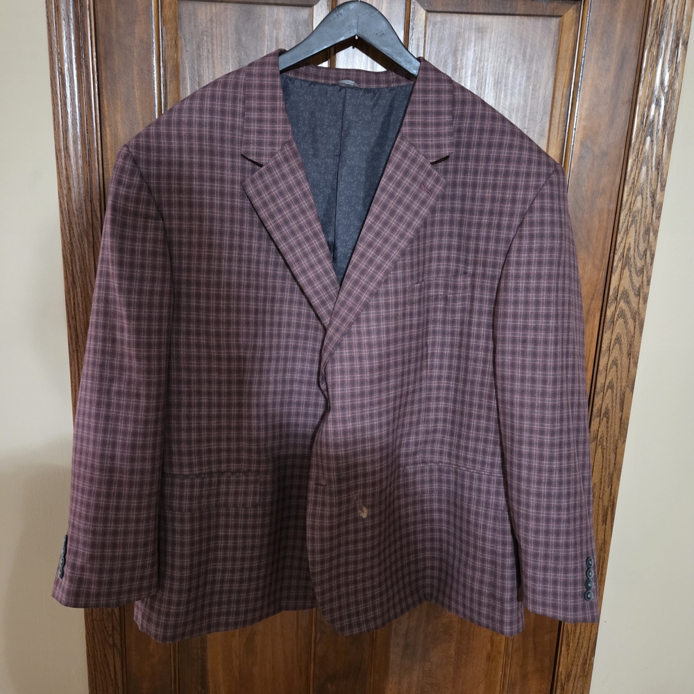 Classic Checkered Men's Blazer in Burgundy